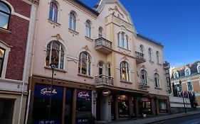 Grand Hotel Hønefoss